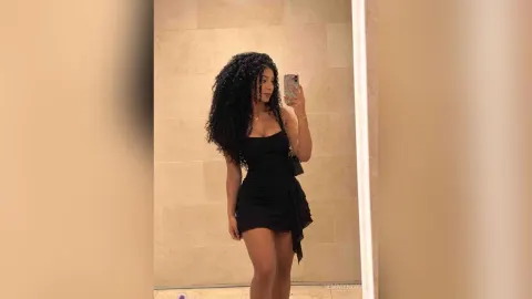 EmmyNovac — Princess 👄