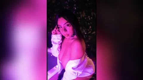 LilaGreen — 😈🔥