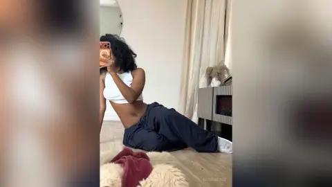 GloriaCage — Cute