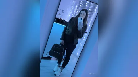 NoaVey — 💋