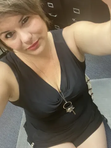 NikitaFemm — Streamate Photos