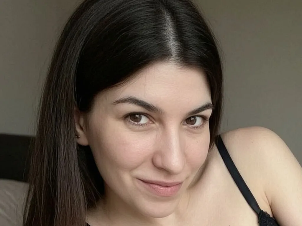 LeotaGlomski