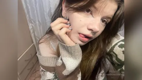 KarolynBerendzen — Play with me 💖