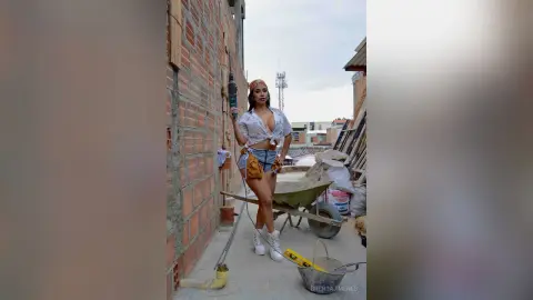BrendaJimenes — sexy construction worker🔥