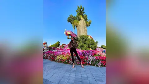 Missy — Holiday