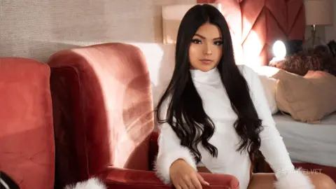 SarahVelvet — White and black