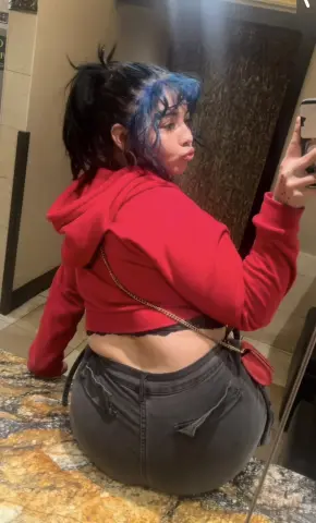 ToriPierce — Streamate Photos
