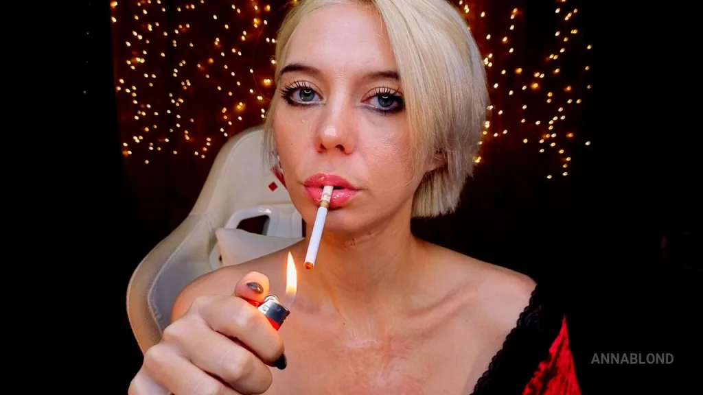 AnnaBlond — Live smoke
