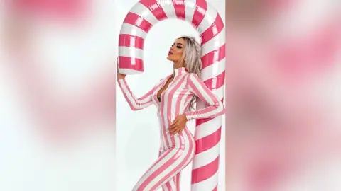 Demi — I am sweet like a candy 🍭💋