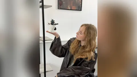 JunkoAshburn — Me