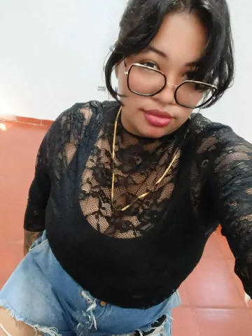 NicoleRhodes — Streamate Photos