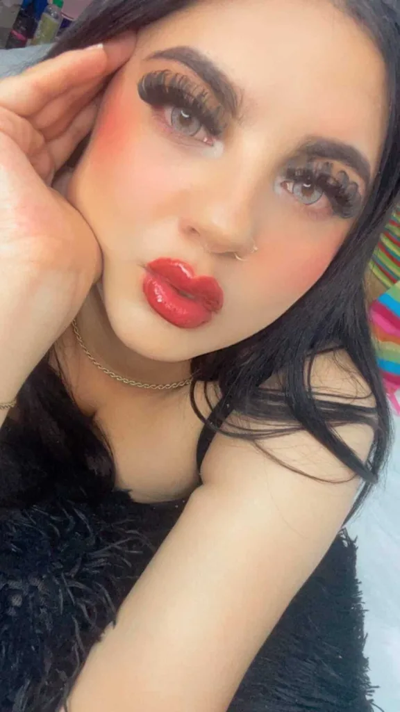 Emilyconore — Streamate Photos