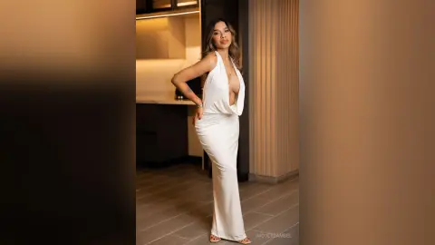 NicoleCambel — Luxure looks goos in me