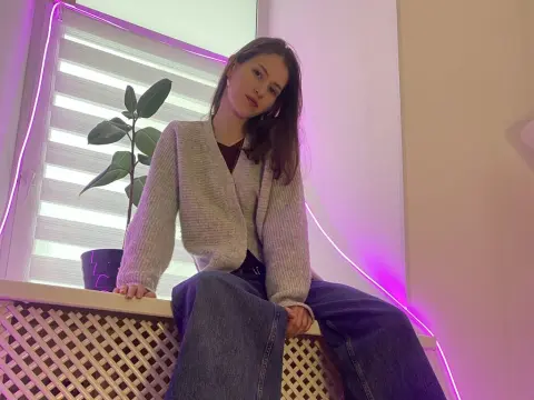 HilaryYonkers cam model