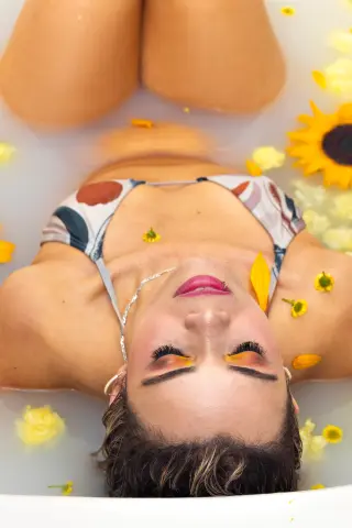 MelanyAsburn — Streamate Photos