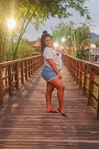 SteffiSweet — Streamate Photos