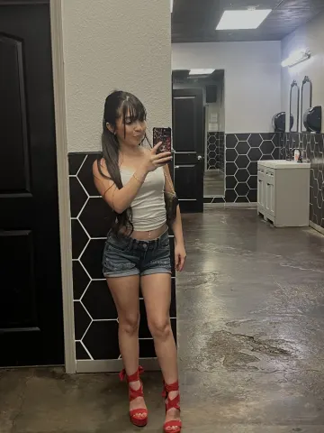 ViviNoir — Streamate Photos