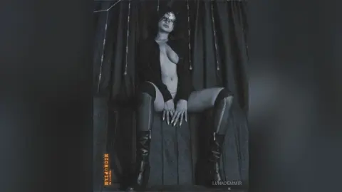 LunaDemmir — Black or white