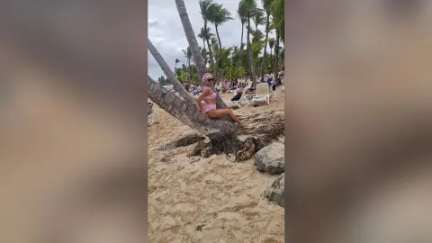 ArnellaDuvale — Vacay mood
