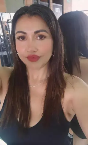 ChloeJones21 — Streamate Photos