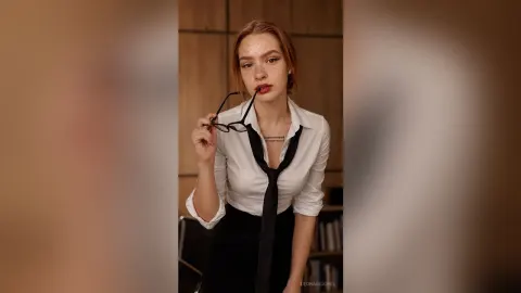 LeonaMoorel — I could be your personal secretary