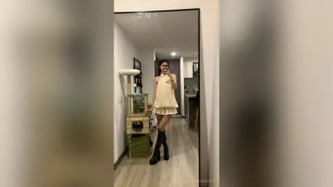 AdrianaAndrade — casual🧤