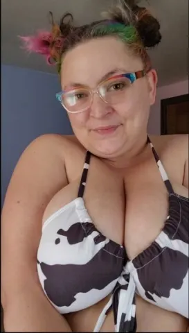 Nerdypink20 — Streamate Photos