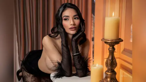 April — 𝐿𝑎𝑐𝑒 𝑎𝑛𝑑 ℎ𝑖𝑔ℎ ℎ𝑒𝑒𝑙𝑠 👠
