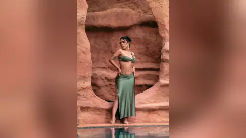 Isabella — 🕌