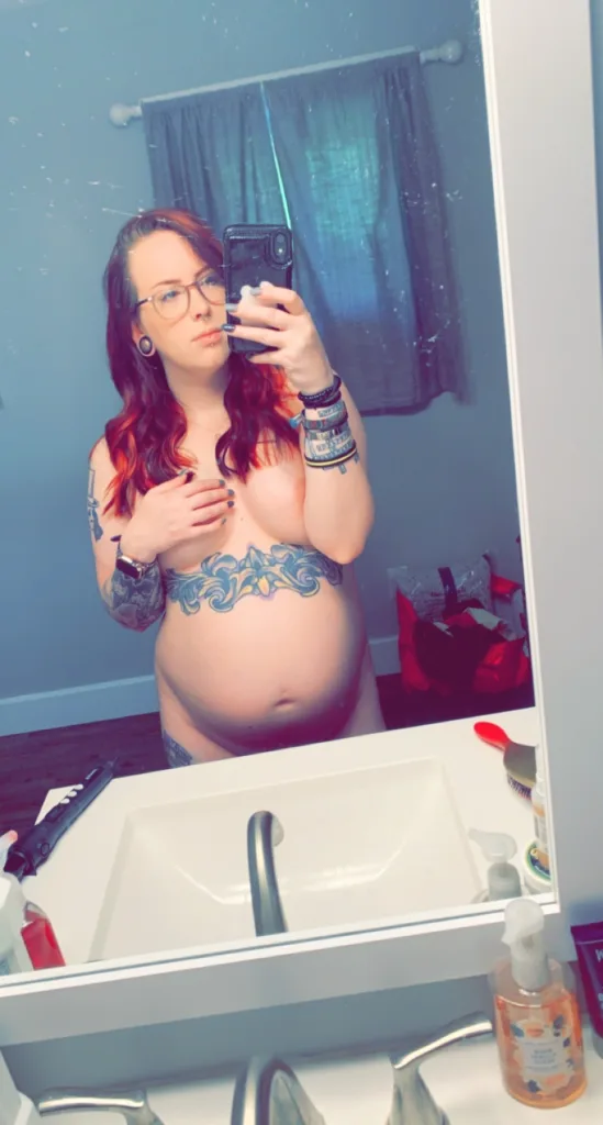 SinnamonSiren369 — Streamate Photos