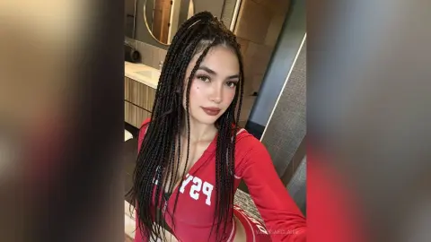 ValeriaEclaire — 🥹