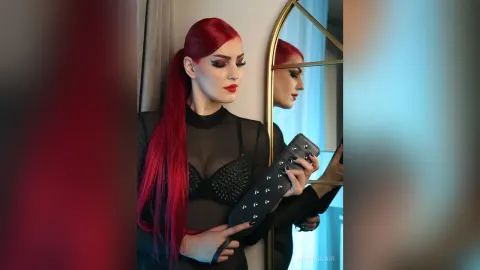 AmbraBlair — Leather,  fur and seduction 🖤