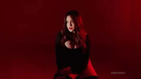 EmmyBaker — hello!!