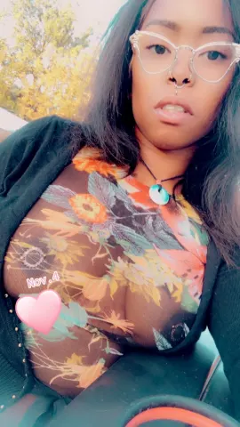 ChiBellaTheBody — Streamate Photos