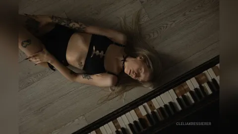 CleliaKressierer — For lovers of dark shades (part 2)