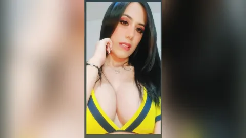 LaurenceRose — Selfies Time