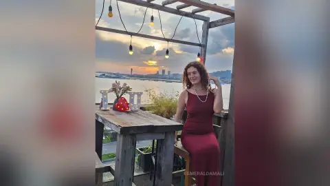 EsmeraldaMali — Sunset in Red