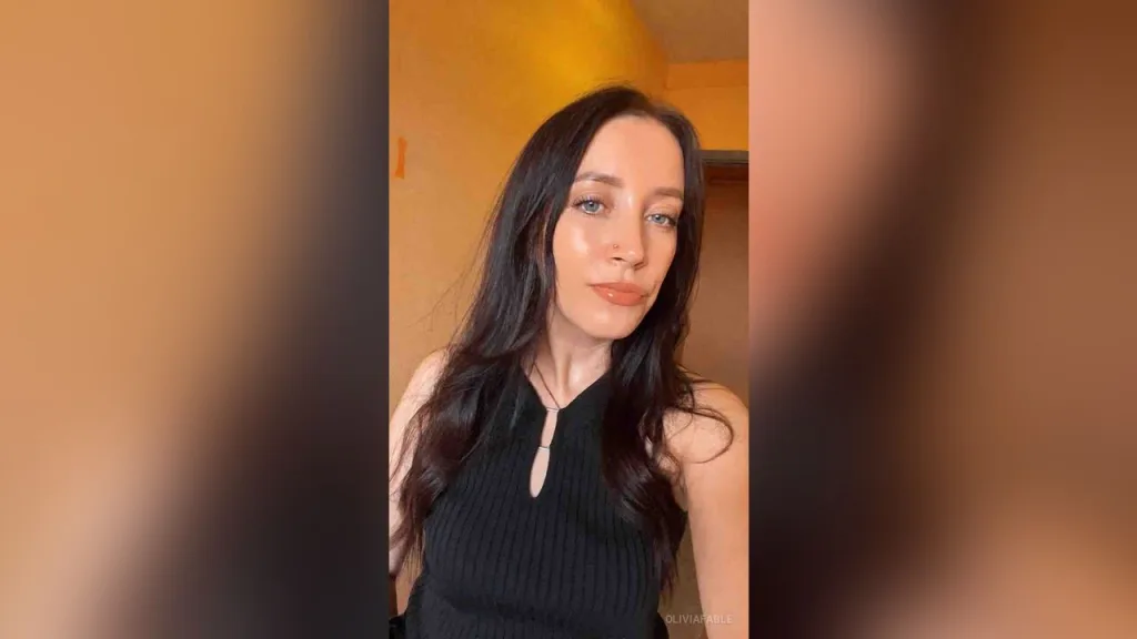 OliviaFable — live cam