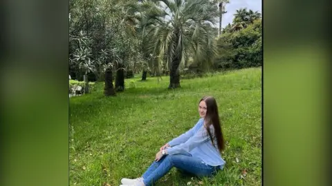 VivianSinclair — 1
