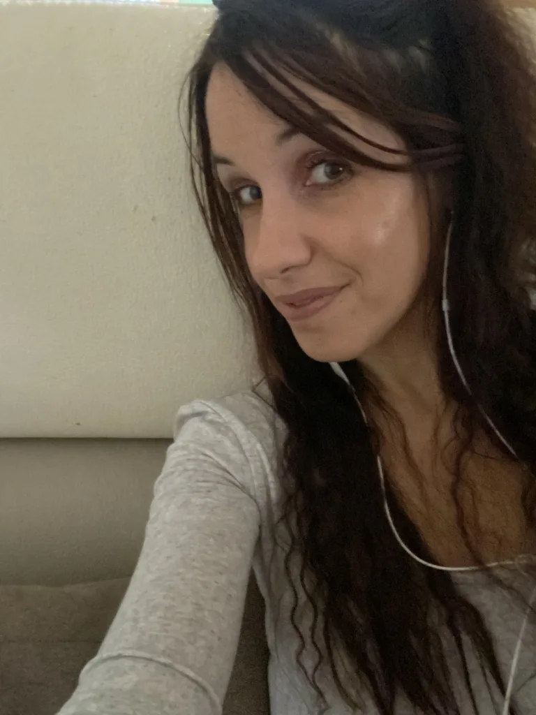 LouuBelle — Streamate Photos