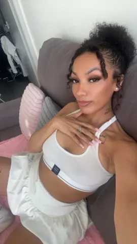 Charl_XOX — Streamate Photos