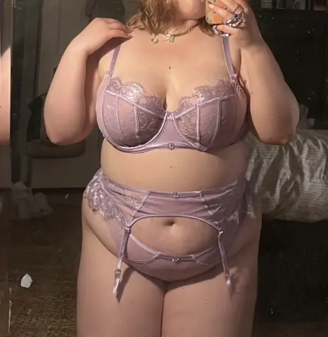 JennyRed — Streamate Photos