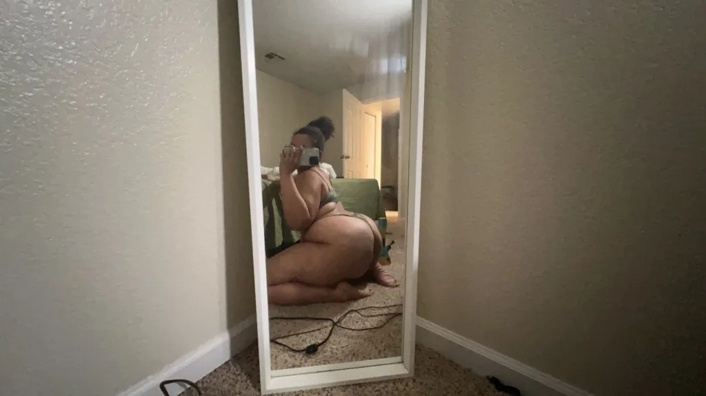 HolleyNicholes