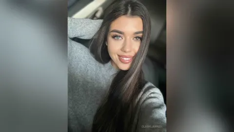 ClaireJenner — Damn, your eyes! 🩵💚