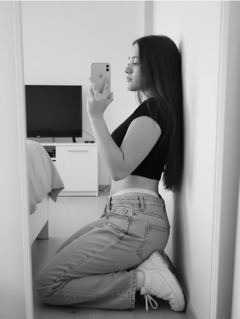 LolaPyle — Streamate Photos