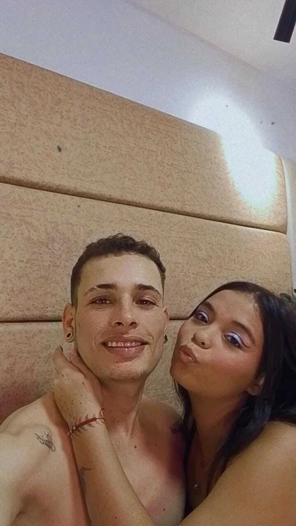 Lili_Rian — Streamate Photos