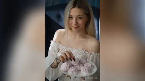 CleliaKressierer — White perfection