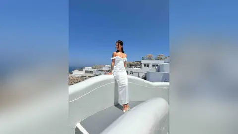 SofyTaylor — 🇹🇷🇷🇴🇬🇷🇪🇸