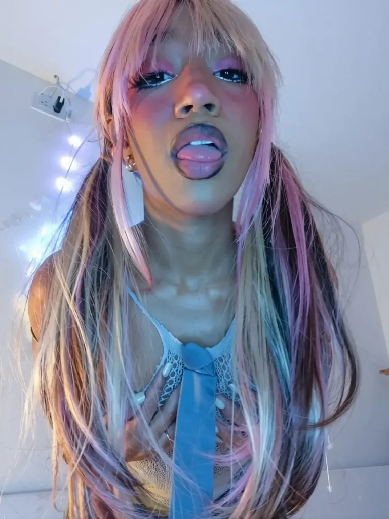 EbonyLeyla — Streamate Photos