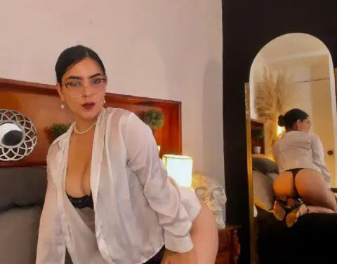 laurynBm — Streamate Photos